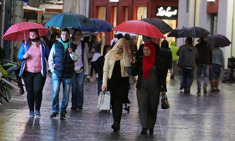 U BiH 945 novozaraženih osoba, preminulo 18