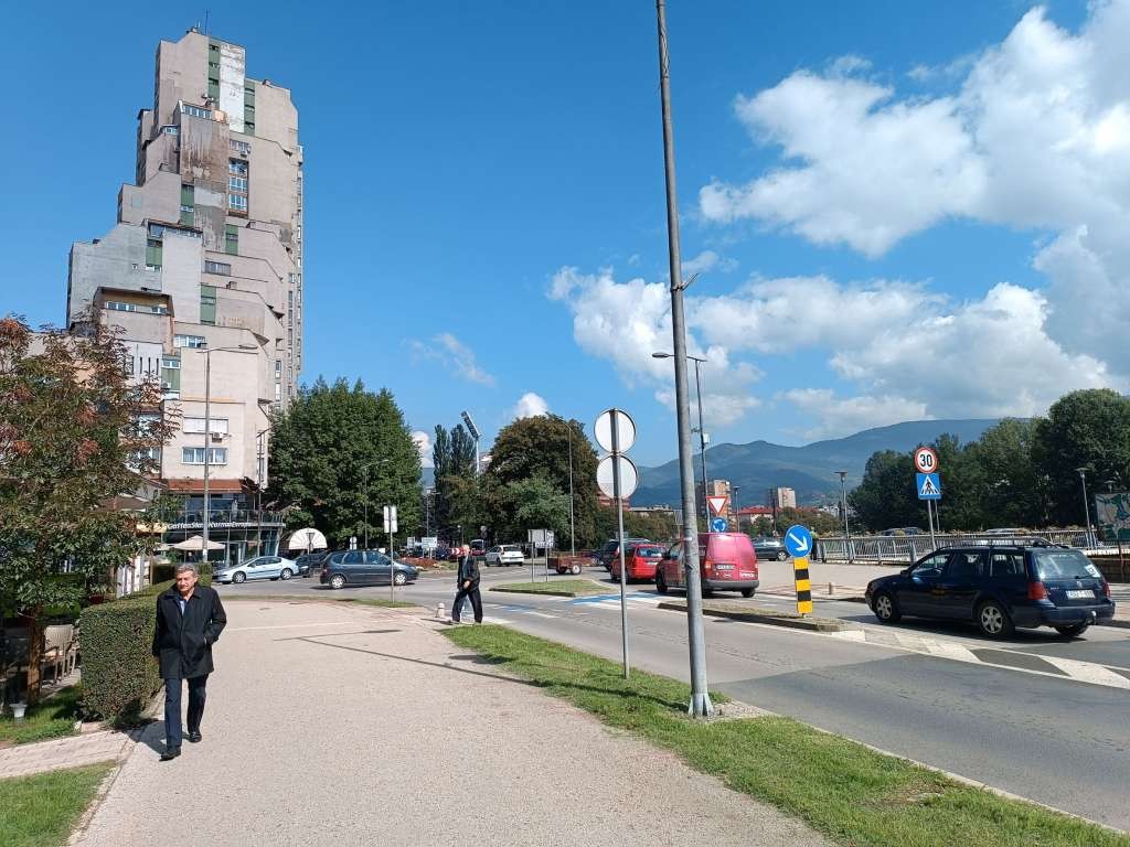 U BiH će danas preovladavati sunčano uz malu do umjerenu oblačnost