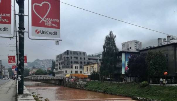 Narandžasto upozorenje: U BiH danas jače naoblačenje s kišom i grmljavinom