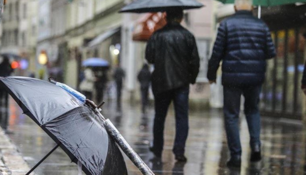 U BiH danas oblačno s kišom