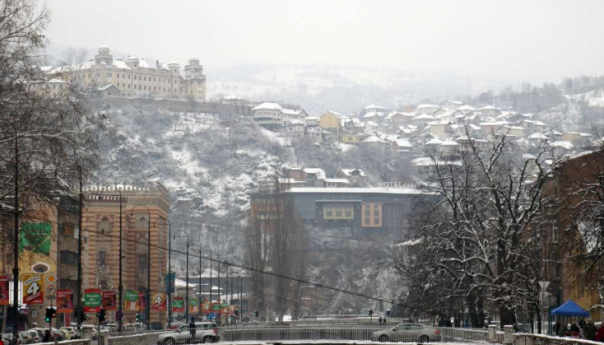 U BiH danas slaba kiša u nizinama, na planinama slab snijeg