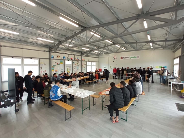 I dalje značajan broj migranata prisutan u BiH