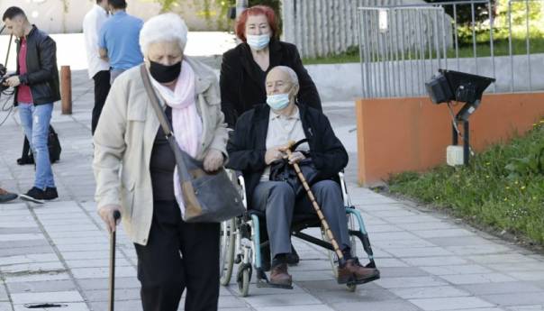 U BiH još 101 pozitivno na koronu, 28 umrlih