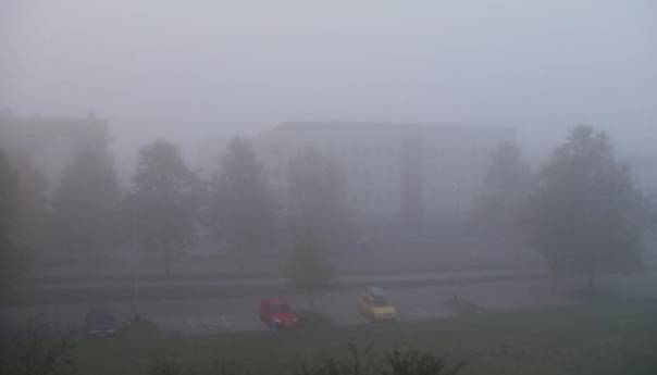 U BiH jutros oblačno i maglovito vrijeme