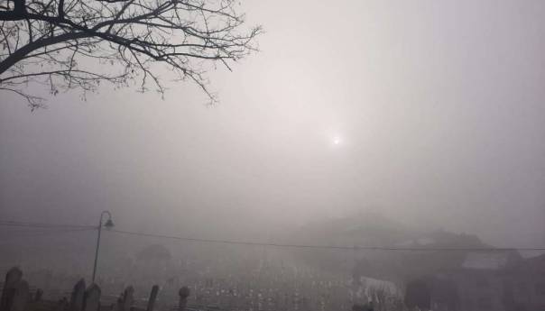 U BiH jutros oblačno s maglom po kotlinama