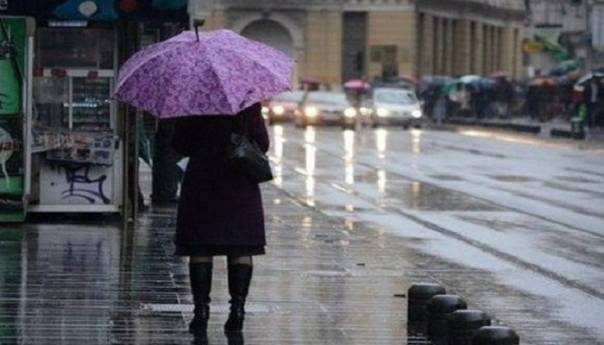 U BiH jutros oblačno s pljuskovima i grmljavinom