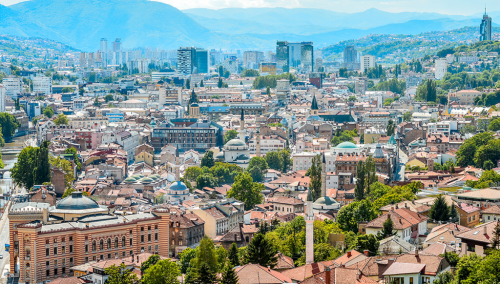 U BiH jutros umjereno oblačno, tokom dana mogući lokalni pljuskovi
