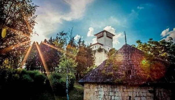 U BiH jutros vedro, najtoplije u Gradačcu 14 stepeni