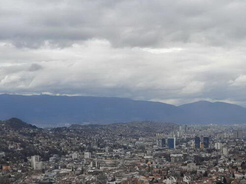 U BiH oblačno i vjetrovito, glavnina padavina u večeranjim satima i tokom noći