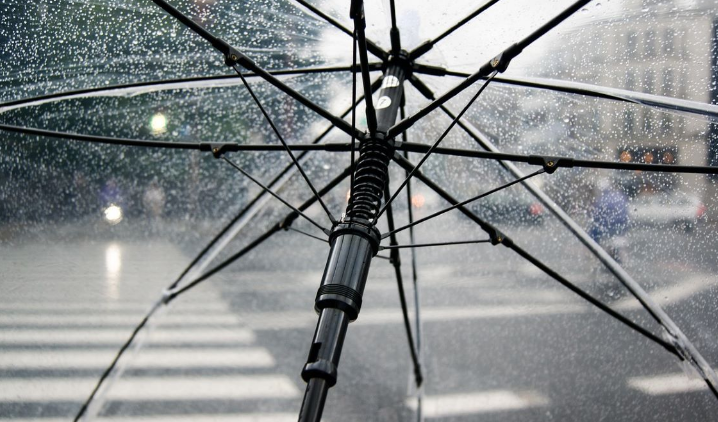 U BiH oblačno s kišom i lokalnim pljuskovima