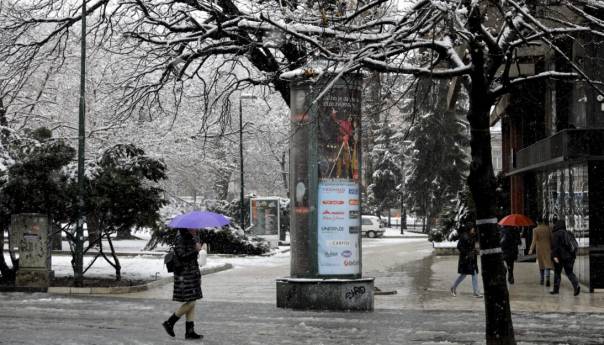U BiH oblačno s kišom, najviša dnevna do 14 stepeni