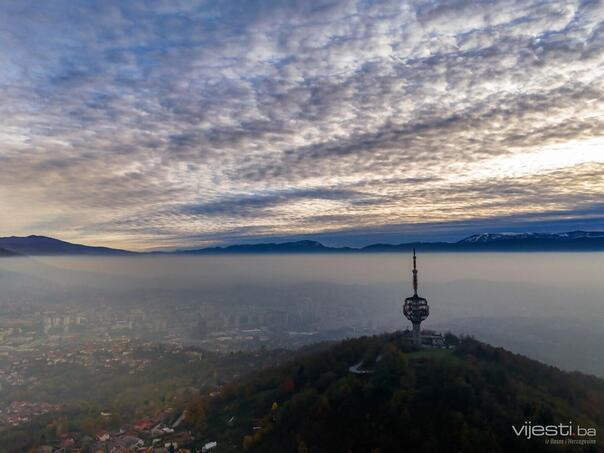 U BiH oblačno sa kišom i snijegom, zrak nezdrav u više gradova