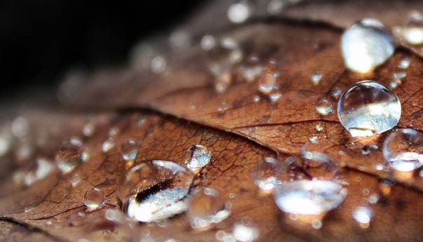 U BIH oblačno, sa pljuskovima i grmljavinom