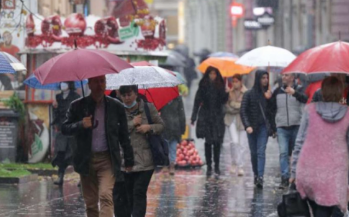 U BiH oblačno, u jutarnjim satima kiša i pljuskovi