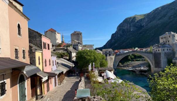 U BiH pretežno sunčano, krajem dana kiša