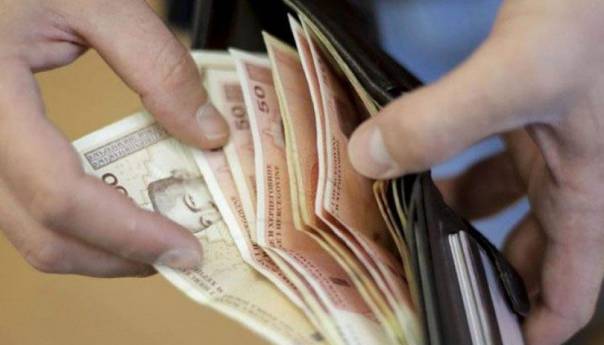 U BiH prosječna plaća u februaru 961 KM