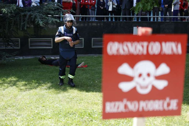 U BiH skoro 100 hiljada stanovnika živi pod direktnom ugroženosti od mina