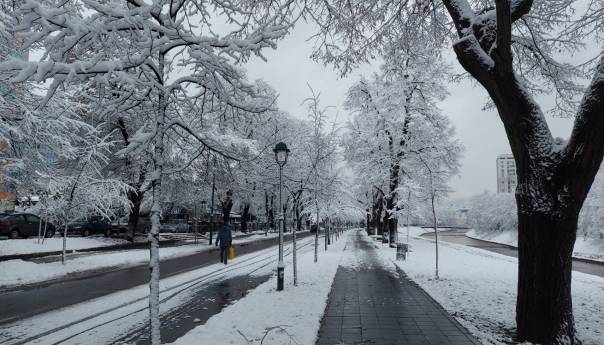 U BiH sutra oblačno sa kišom, na planinama sa snijegom