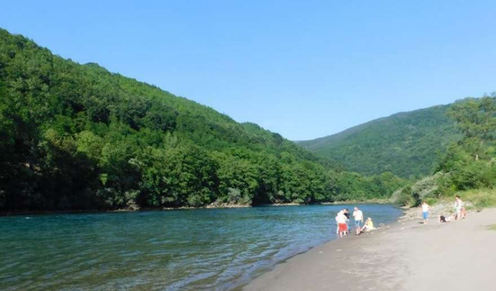 U BiH sutra sunčano vrijeme, dnevna temperatura do 32 stepena
