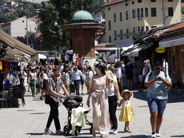 Dolasci stranih turista u BiH smanjeni, dolasci domaćih povećani