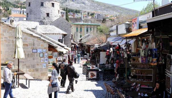 U BiH u septembru 158 hiljada turista, najduže boravili Kuvajćani, Irci i Francuzi