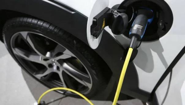 U BiH za 50 posto povećan broj hibridnih i električnih automobila