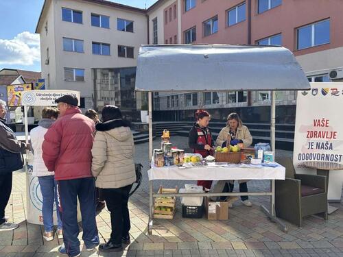 U Bihaću obilježen Svjetski dan zdravlja besplatnim mjerenjima šećera i tlaka