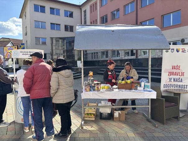 U Bihaću obilježen Svjetski dan zdravlja besplatnim mjerenjima šećera i tlaka