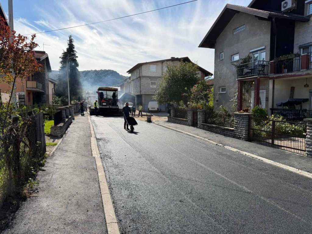 U Bihaću u toku infrastrukturni radovi na šest lokacija, vrijednost oko 810.000 KM