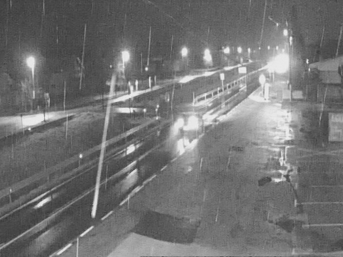 U Bihaću večeras pada snijeg, a danas je bilo 18 stepeni