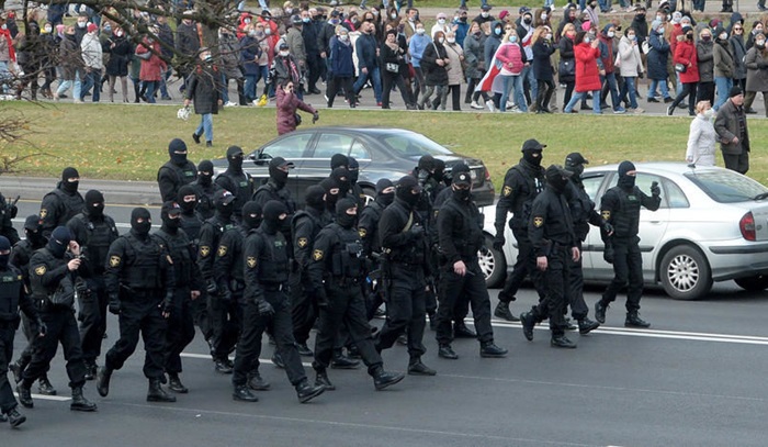 U Bjelorusiji više od 1.100 uhapšenih na nedjeljnim protestima