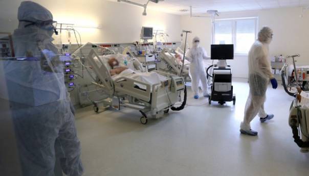 U bolnicama RS na liječenju više od 1.200 zaraženih