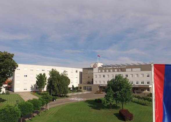 U bolnicu u Bijeljini dovezen muškarac s prostrelnom ranom glave