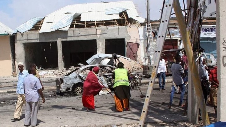 U bombaškom napadu u Somaliji ranjen veliki broj prolaznika