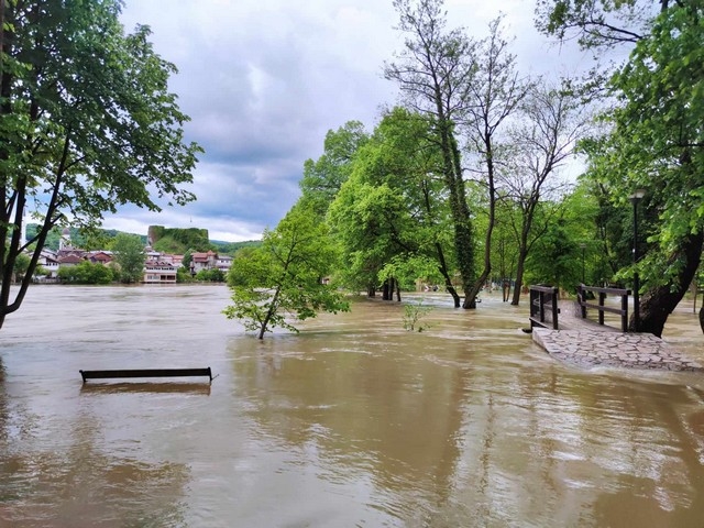 U Bosanskoj Krupi proglašeno stanje elementarne nepogode
