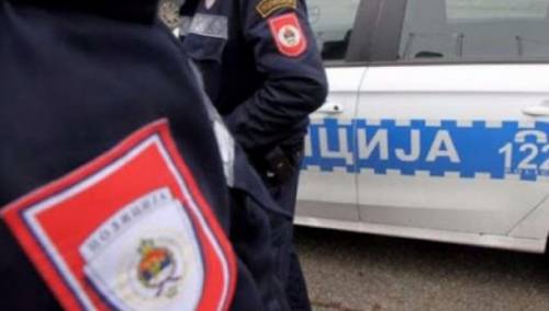 U Bosanskom Šamcu uhapšen migrant koji je vozio ukradeni automobil