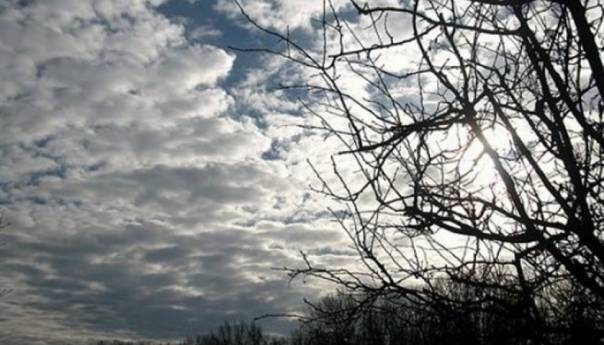 U Bosni jutro pretežno oblačno sa slabom rosuljom, Hercegovina sunčana