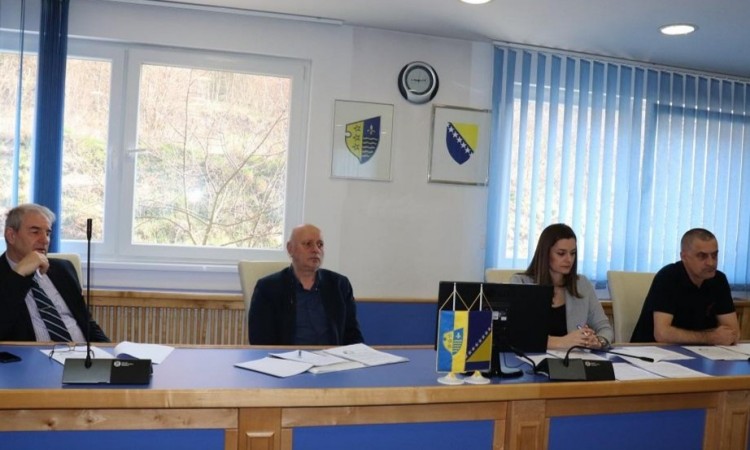 U BPK potpuna zabrana kretanja osobama mlađim od 18 i starijim od 65 godina  