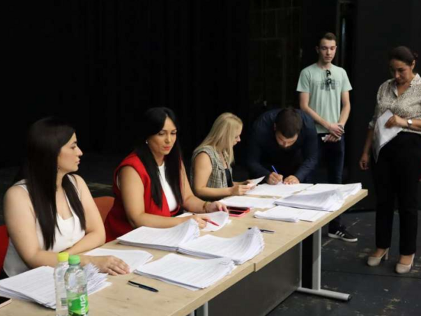 U Brčkom potpisani ugovori o stipendiranju 260 studenata