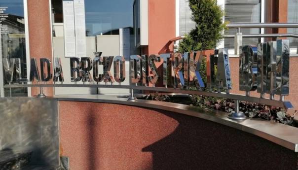 U Brčkom zabranjena javna okupljanja