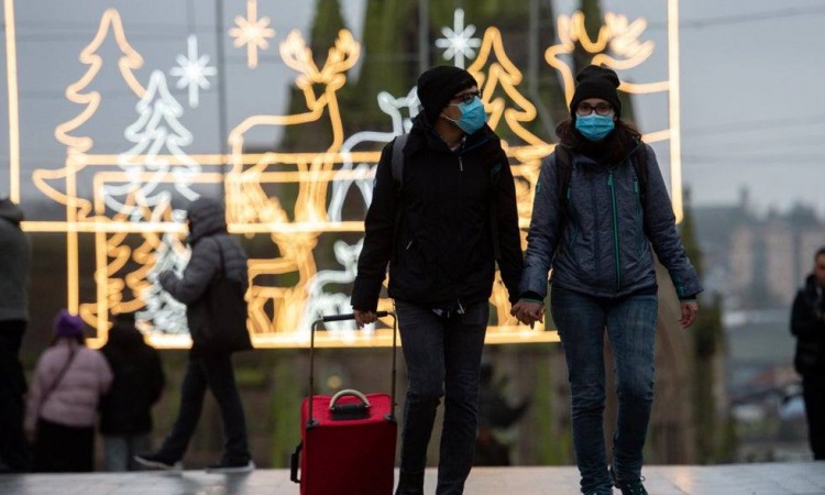 U Britaniji 'online druženja’, razmišlja se o totalnom lockdownu