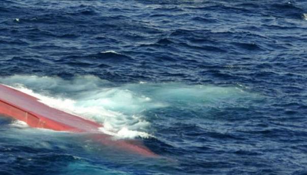 U brodolomu nestalo 200 ljudi