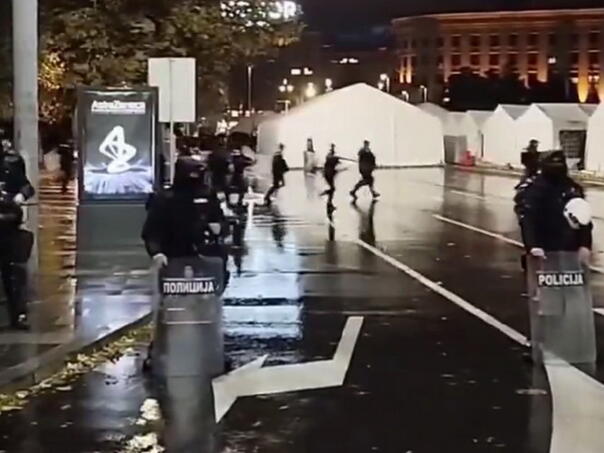 U Ćacilendu se potukli međusobno, intervenisala policija