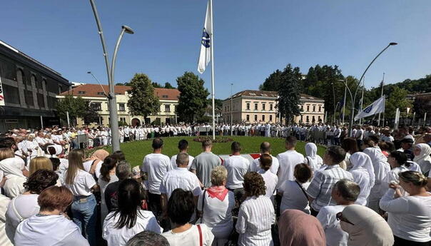 U Cazinu obilježen 11. juli - Dan sjećanja na žrtve genocida u Srebrenici