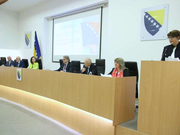 U Centralni birački spisak upisano 3.400.204 birača