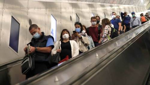 U Češkoj skoro 10.000 zaraženih u jednom danu