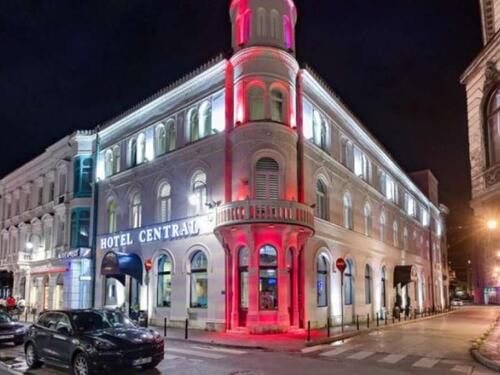 U četvrtak i petak obustava saobraćaja u pojedinim ulicama zbog koncerta Nermina Puškara