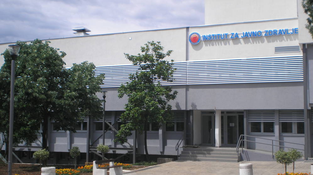 U Crnoj Gori 594 novooboljelih, troje preminulo