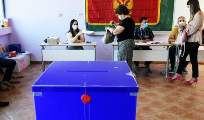 U Crnoj Gori do 18 sati  glasalo 70,5 posto birača