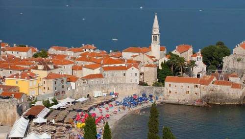 U Crnoj Gori najviše gostiju iz BiH i Srbije